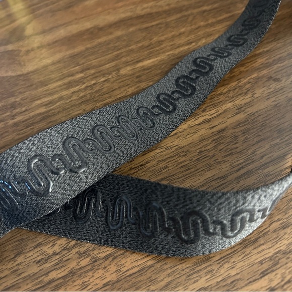 **Unbelts Gray Adjustable Strap - Picture 5 of 5